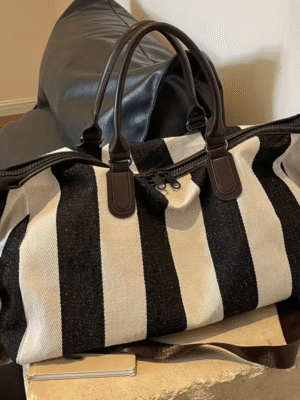 Zebra Casual Vertical Stripe Travel Bag
